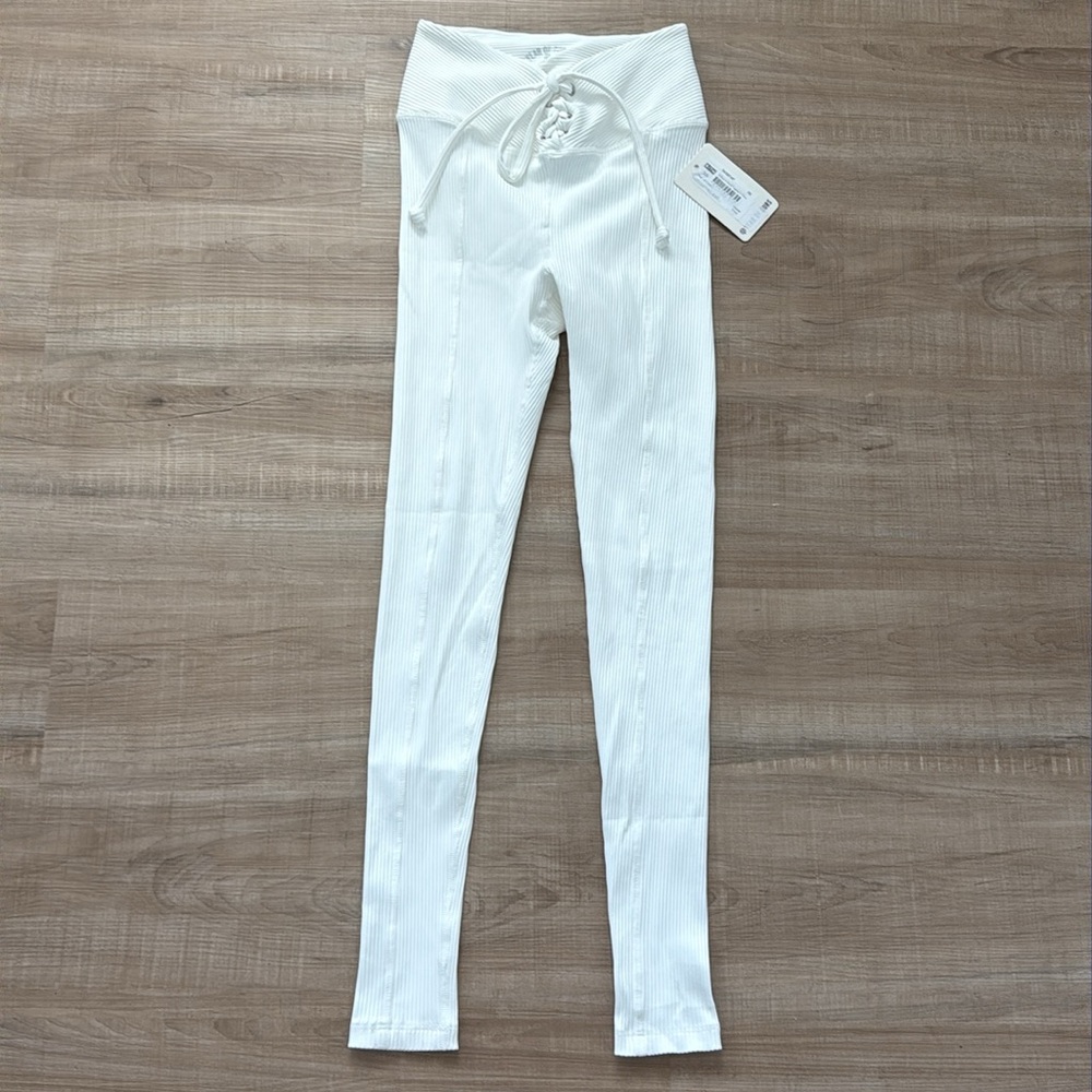 Year of Ours Ribbed Football Legging - Picture 6 of 9